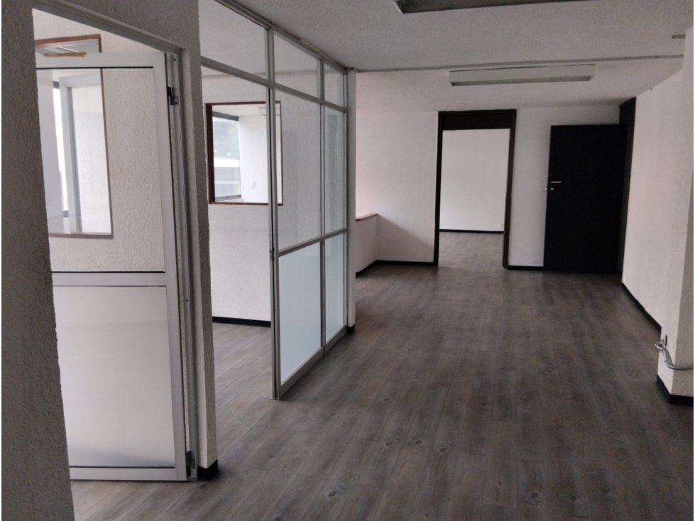 RENTA DE EXCELENTE OFICINA DE 140M2 EN HIPODROMO CONDESA — foto 6