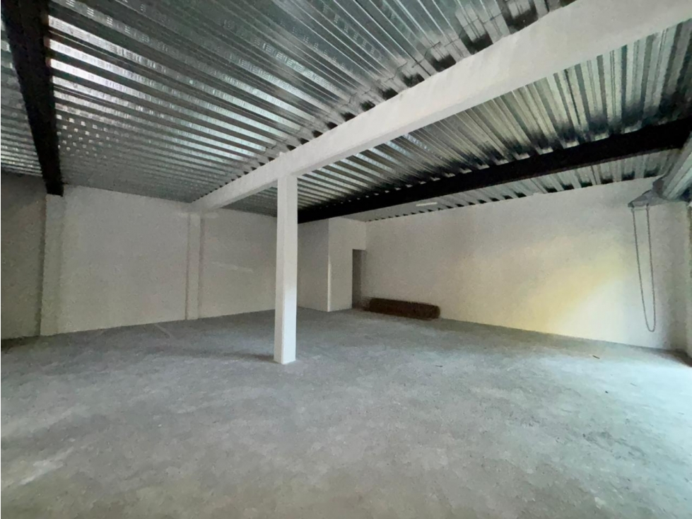 INCREIBLE LOCAL EN RENTA | ROMA NORTE | 1ER PISO 70M2 - 5