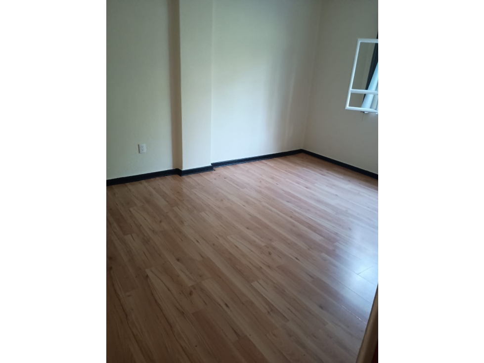 RENTA DE CASAS PARA OFICINA EN VILLAHERMOSA COL. HIPODROMO — foto 3