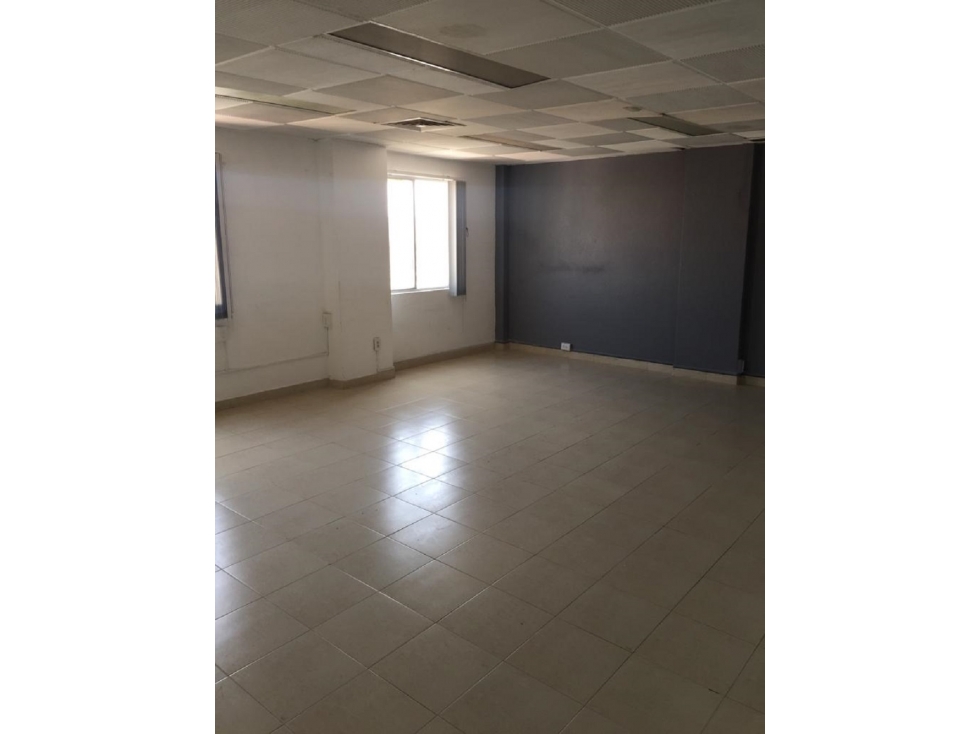 SE RENTA OFICINA DE 125 MTS. SOBRE AV. BAJA CALIFORNIA - 1