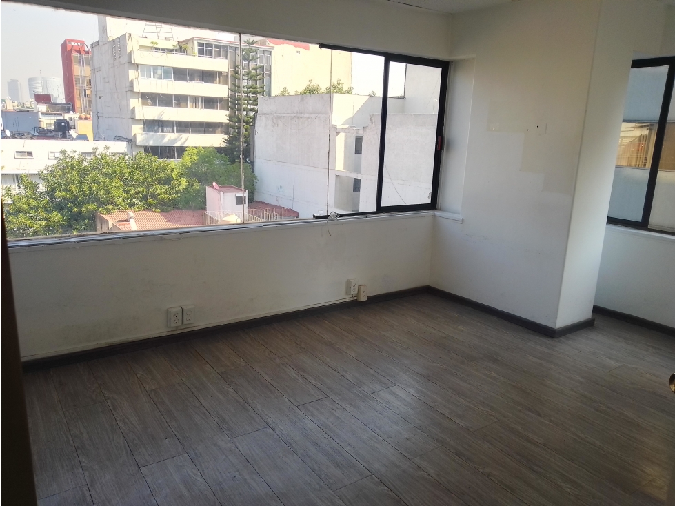 EXCELENTE OFICINA EN RENTA EN LA CONDESA - 2