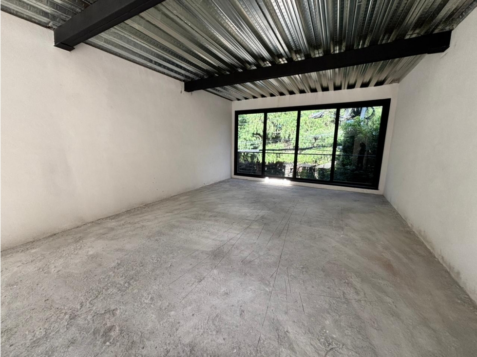 INCREIBLE LOCAL EN RENTA | ROMA NORTE | 1ER PISO 70M2 - 1