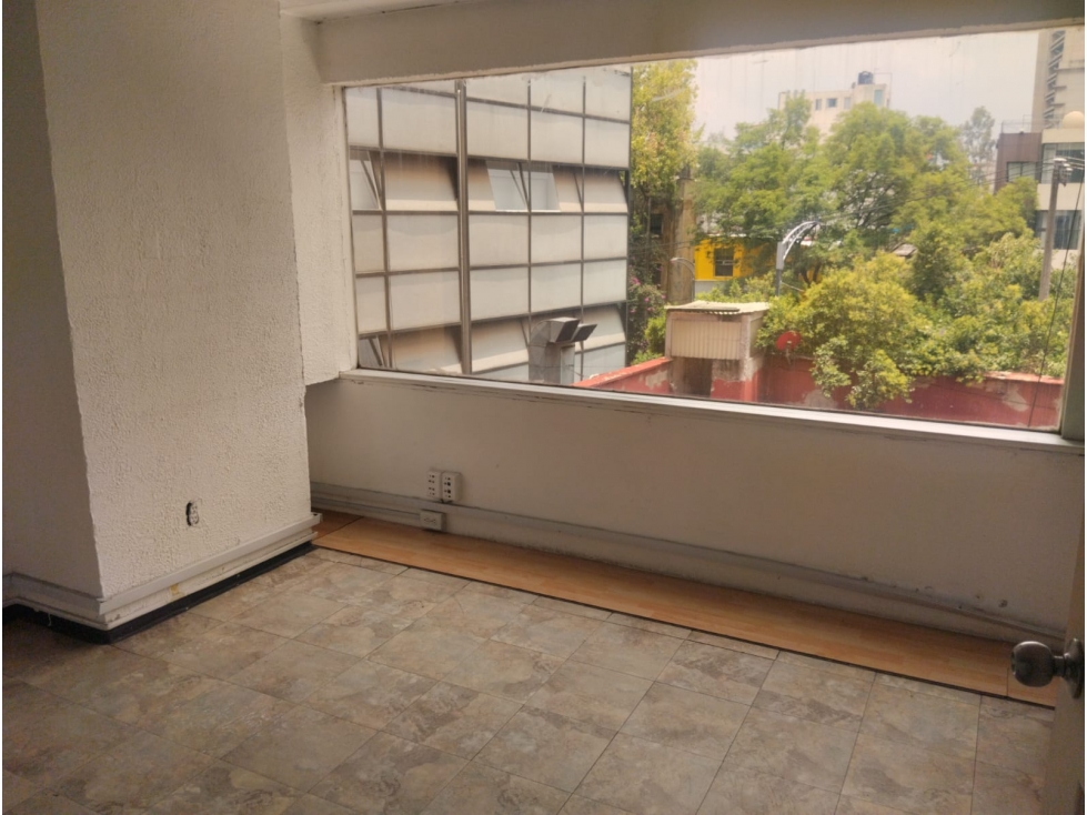 SE RENTA OFICINA DE 75 MTS. EN HIPODROMO CONDESA - 2