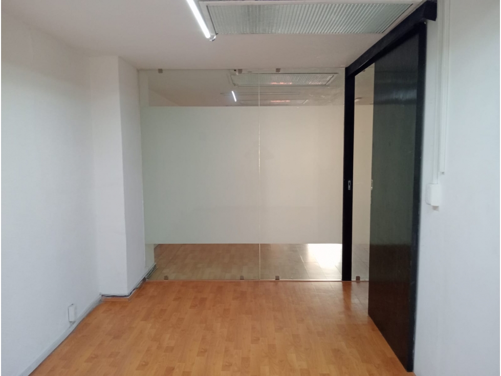 BONITA OFICINA CON LUZ NATURAL EN ACAPULCO ROMA NORTE — foto 5
