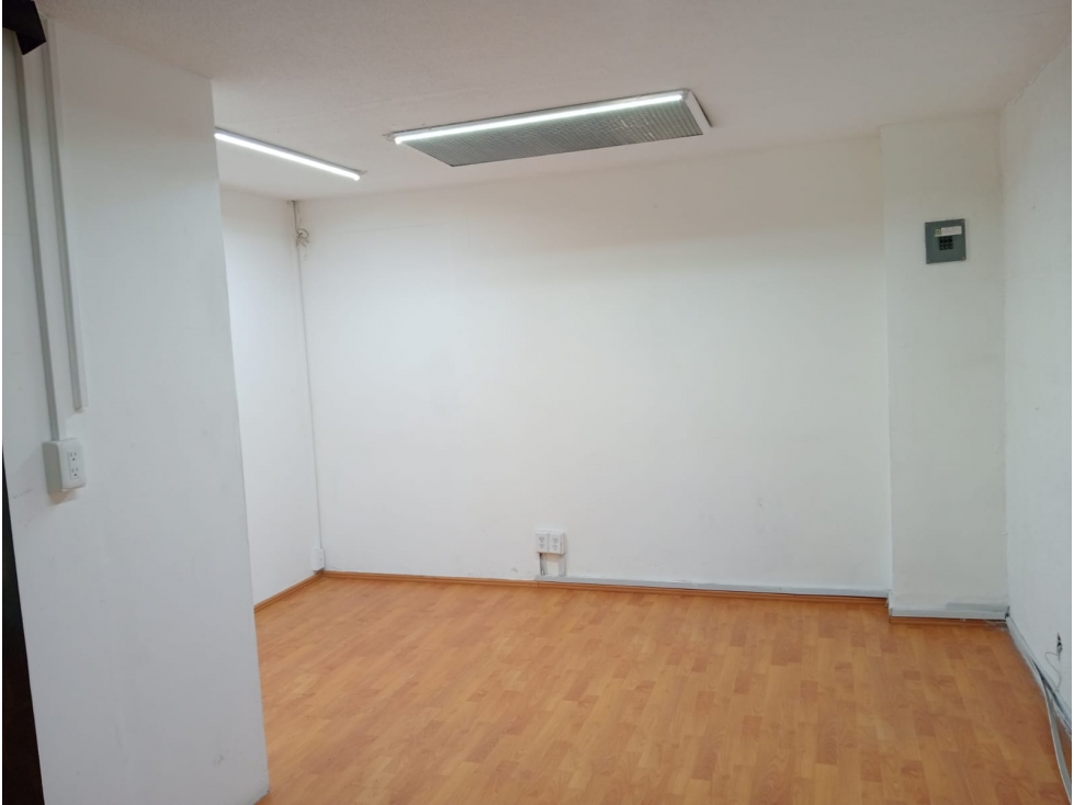 BONITA OFICINA CON LUZ NATURAL EN ACAPULCO ROMA NORTE — foto 4