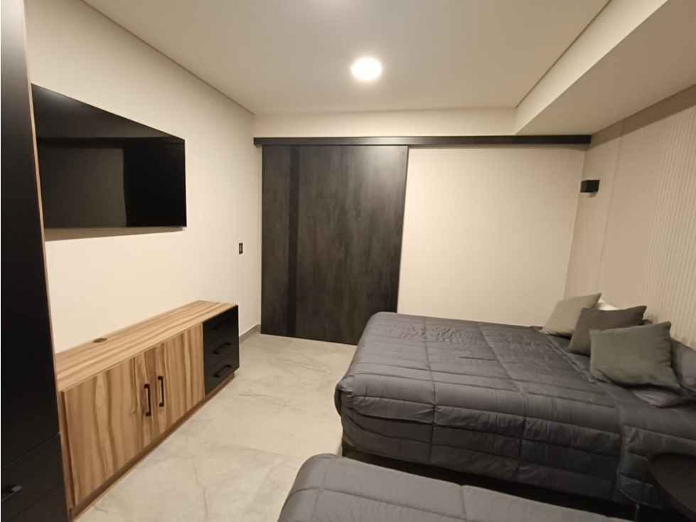 Renta de excelente Suite Amueblada c/2 camas en Av. Juarez - 5