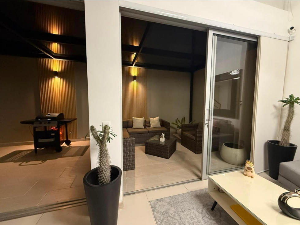 Vende Casa Unidad cerrada Gualanday Rionegro — foto 3