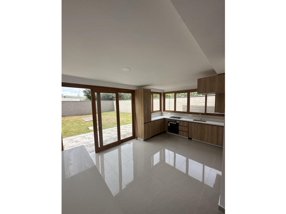 Linda Casa Campestre para estrenar- Mazo- Santa Elena — foto 6