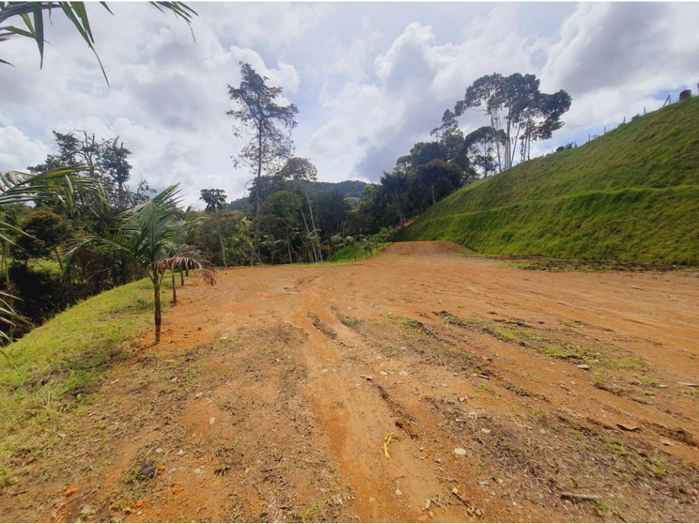 Vende Lote precio oportunidad-Und Cerrada-La Ceja — foto 5