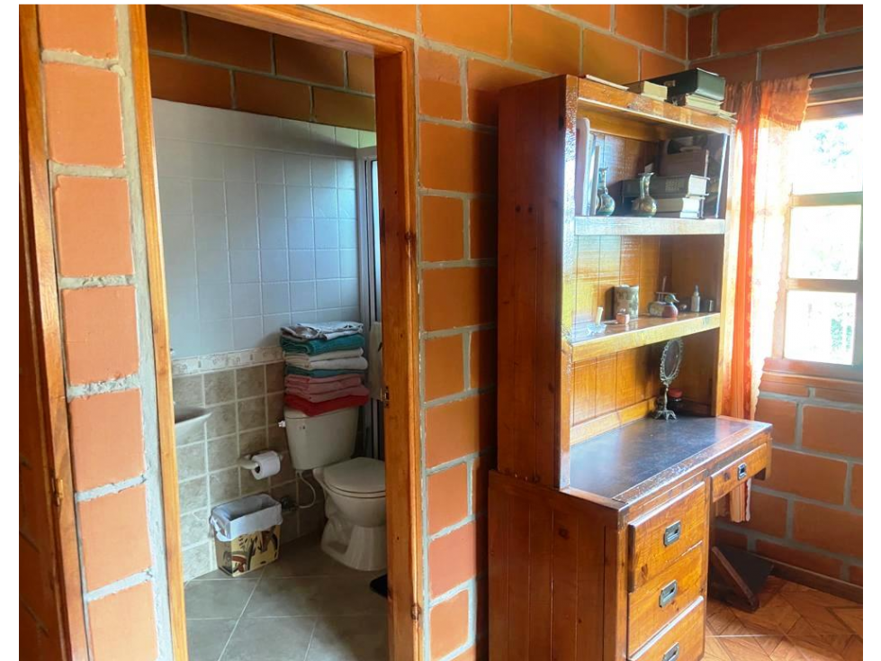 Casa finca con bosque y quebrada en Santa Elena Sector tres puertas — foto 6