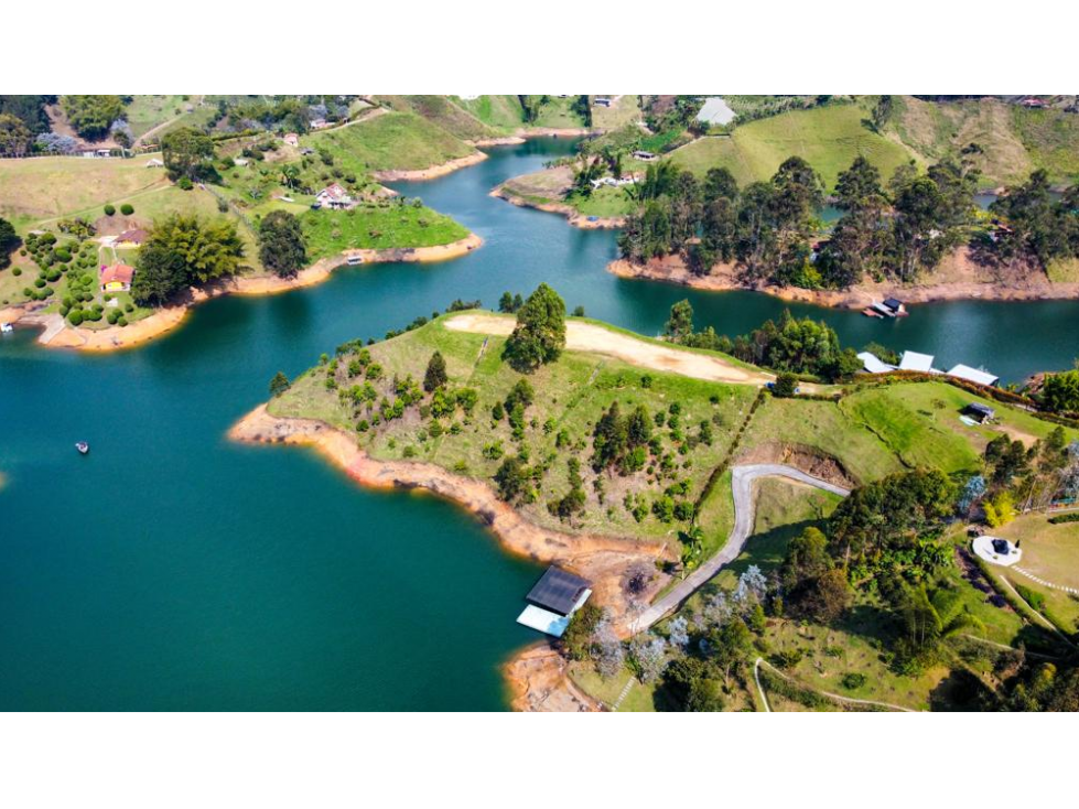 Lote Península acceso a la represa Guatape -El Peñol - 2