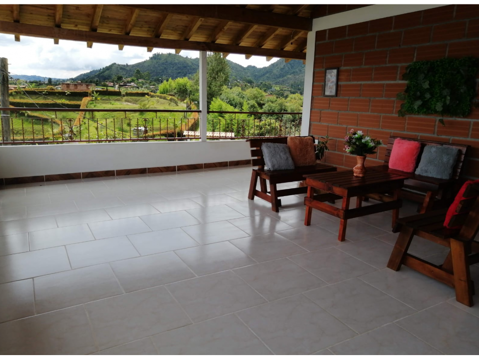 Casa Finca en guarne vereda Juan 23 - 1