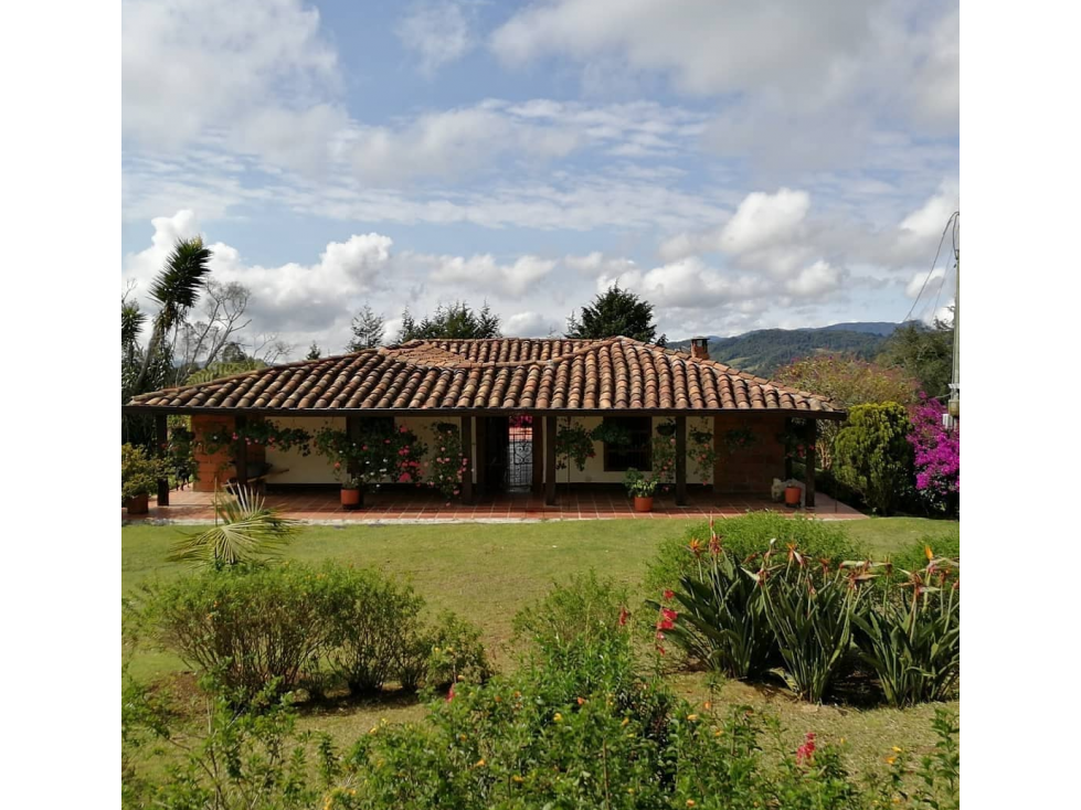 Finca Tradicional a 5 minutos de Las palmas pantanillo-Santa elena