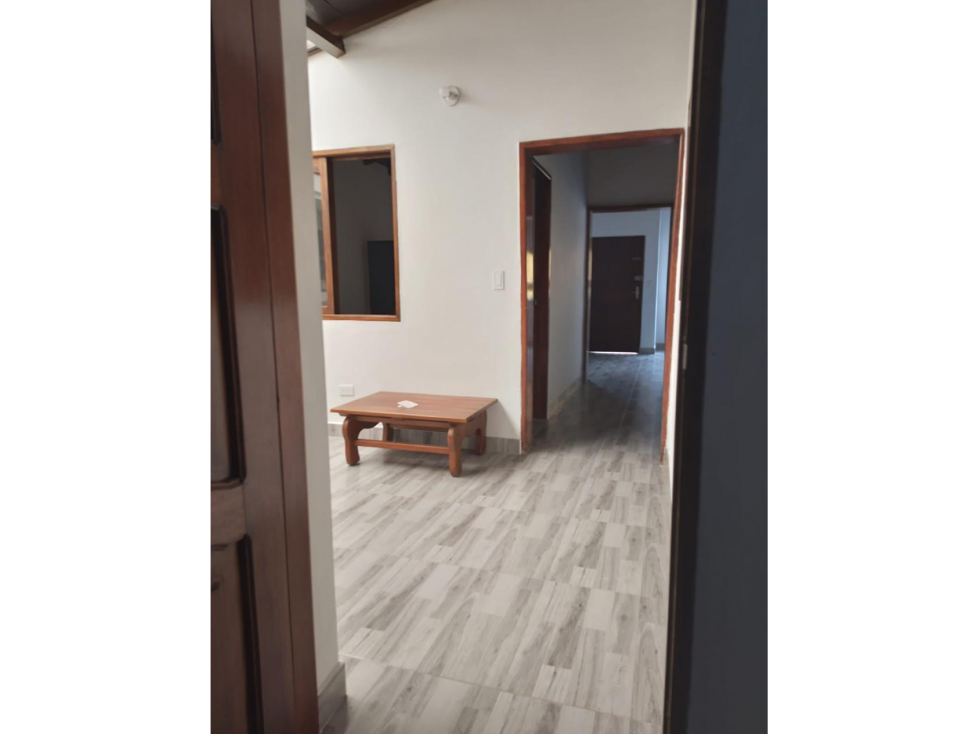 Casa esquinera Construccion tradicional- Centro El Retiro
