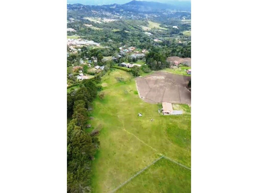 venta Lote - acceso 10 minutos a palmas- Perico-Santa Elena