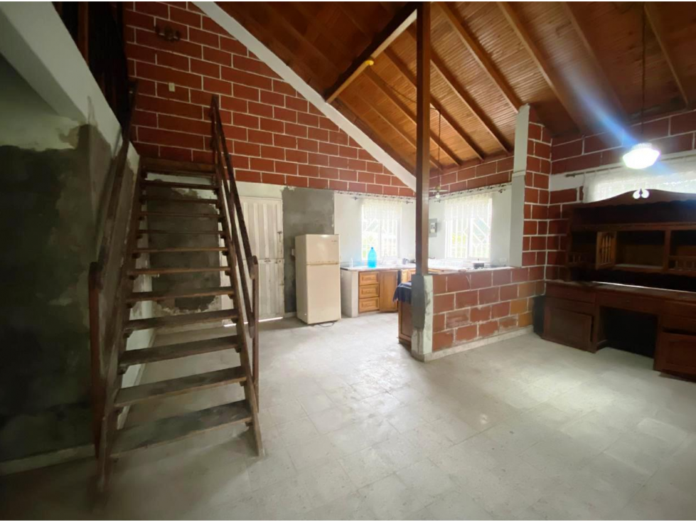 Vende Finca Matricula Independiente- terreno plano-el Plan Sta elena — foto 3