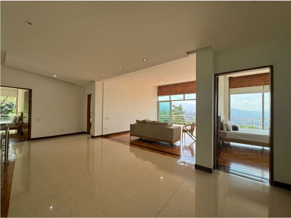 Vende Casa Campestre linda vista al Poblado-Palmas — foto 4