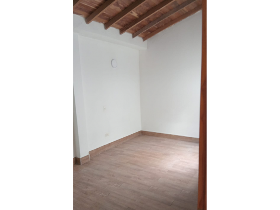 Vende Apartamentos rentando-Santa Monica — foto 2