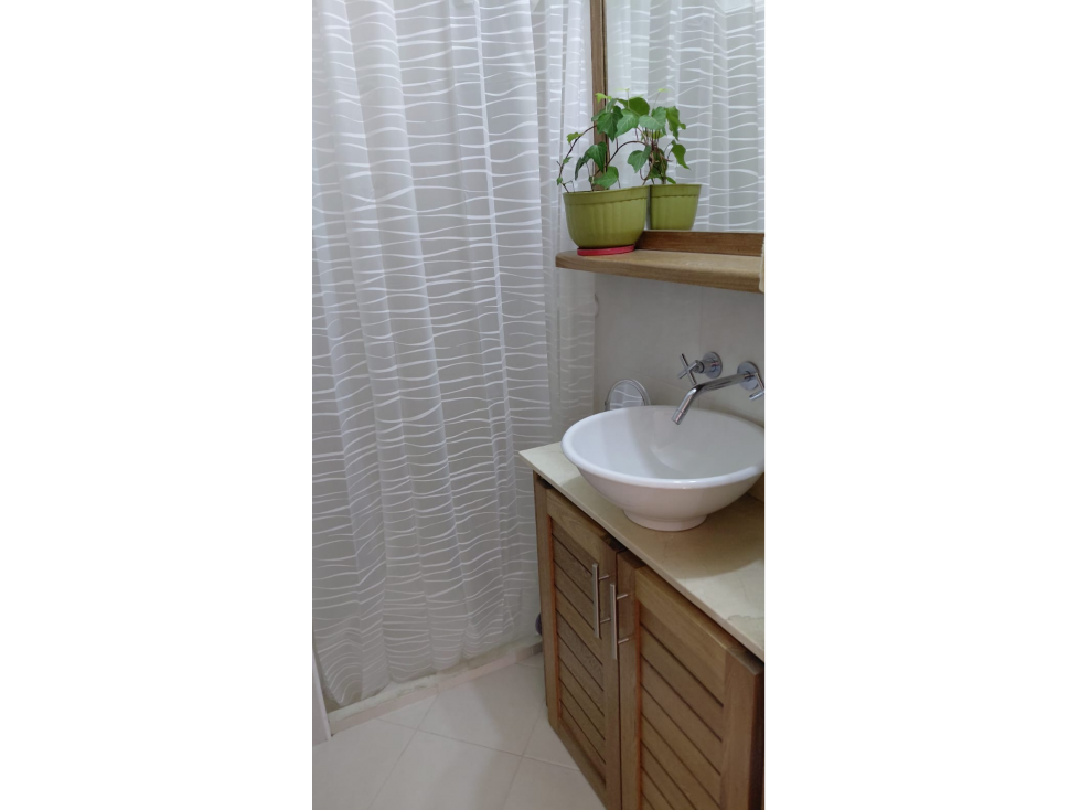 Vende casa esquinera Gualanday- Rionegro — foto 3