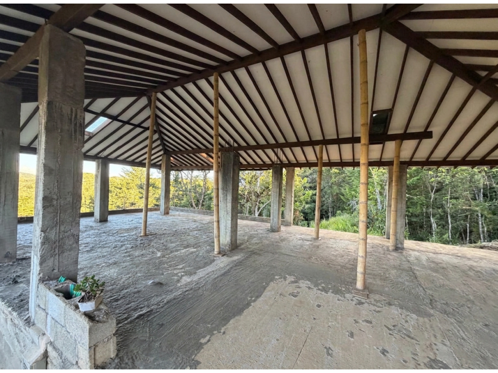Vende Casa-Campestre El Llano- Santa elena