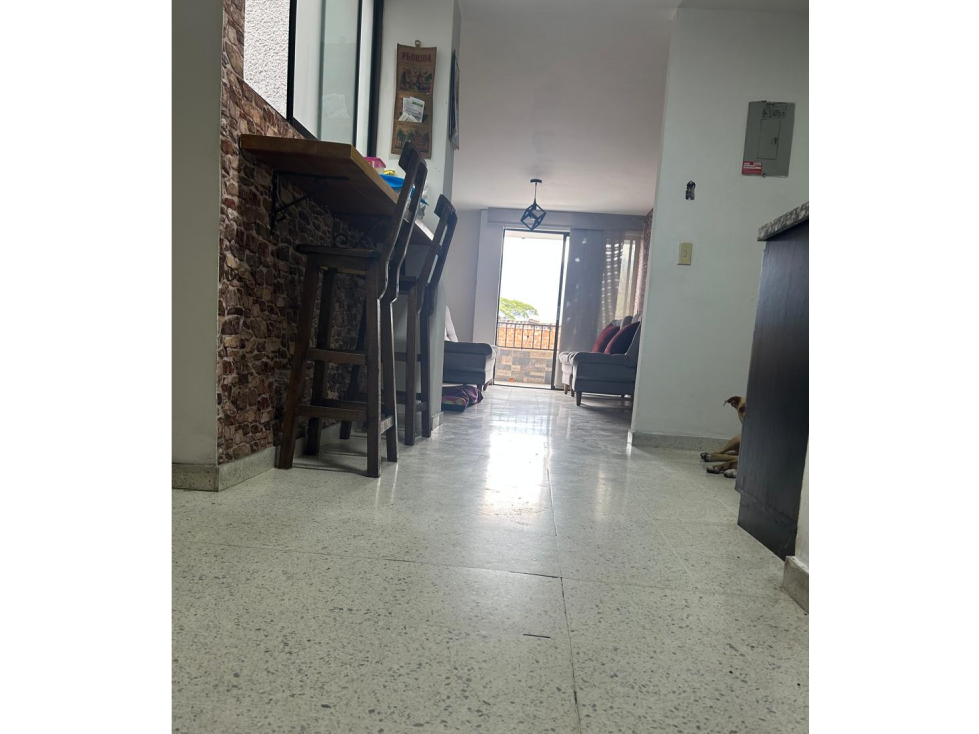 Vende-Permuta apartamento area 97 metros -Sta Maria-Itagui — foto 2