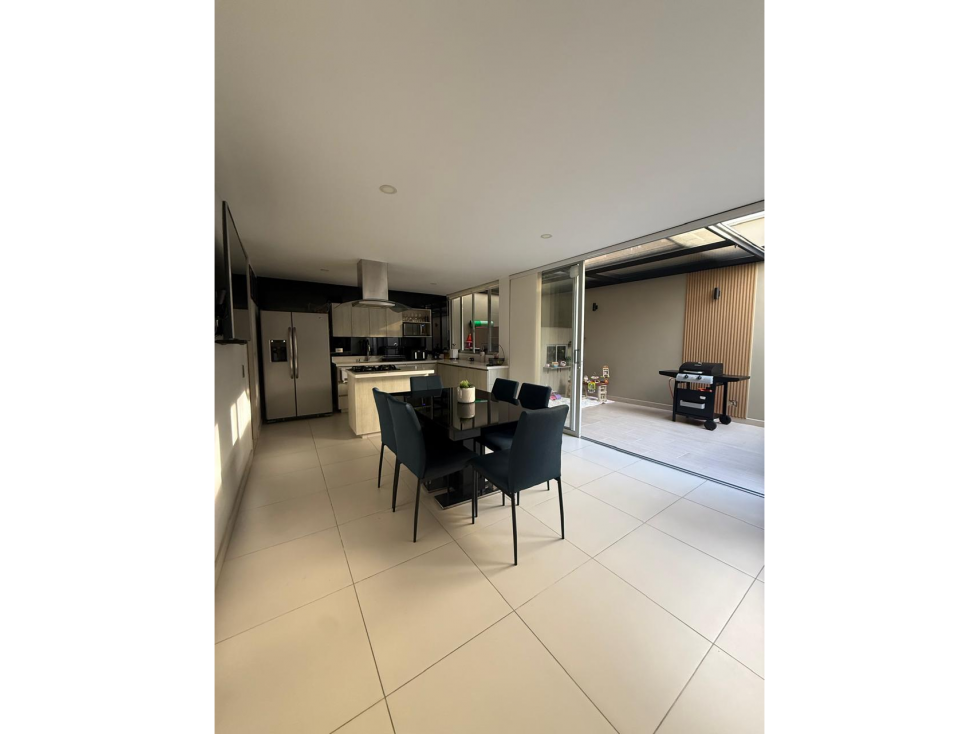 Vende Casa Unidad cerrada Gualanday Rionegro