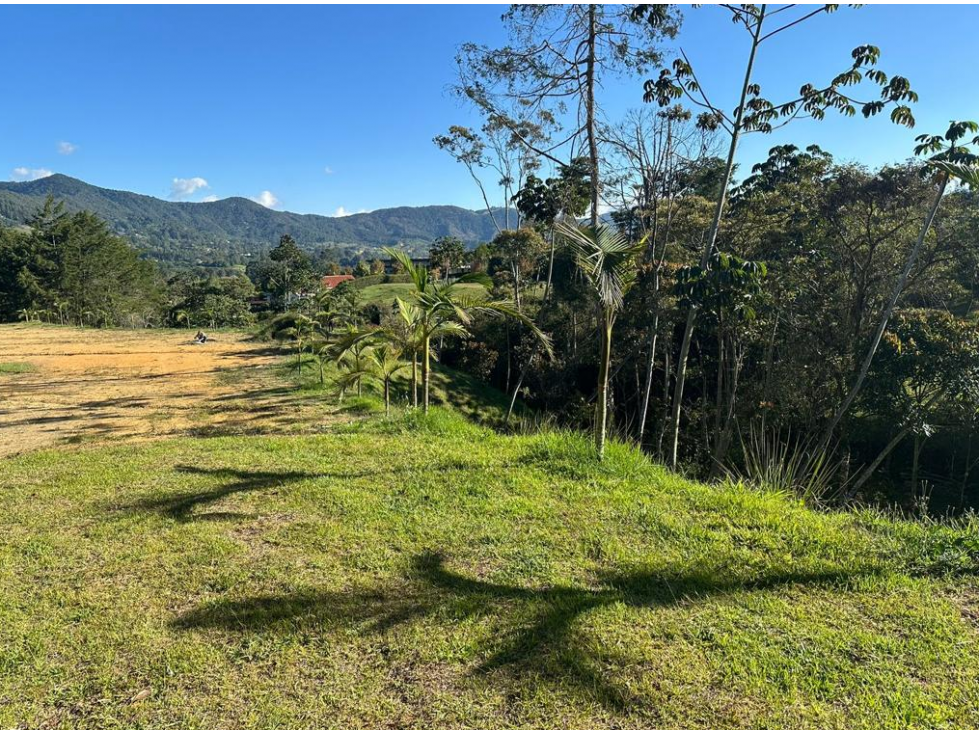 Vende Lote precio oportunidad-Und Cerrada-La Ceja