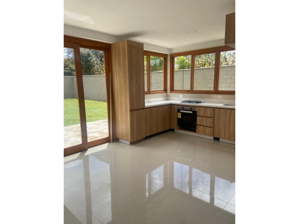 Linda Casa Campestre para estrenar- Mazo- Santa Elena — foto 5