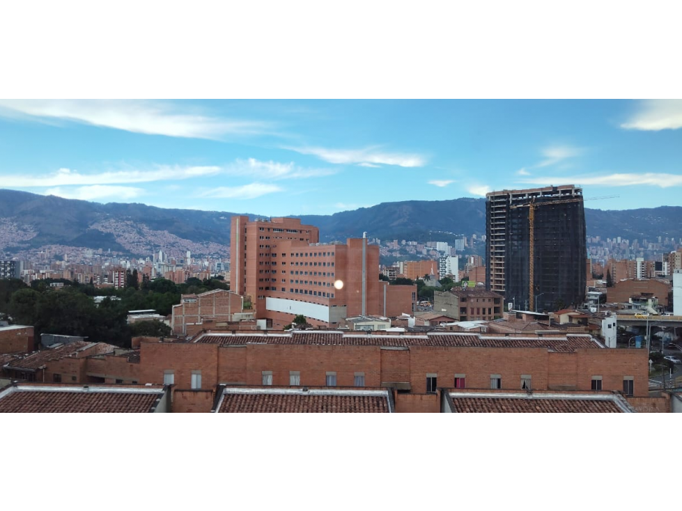 venta Apartamento 3 habitaciones mas la de servicio-Floresta — foto 3