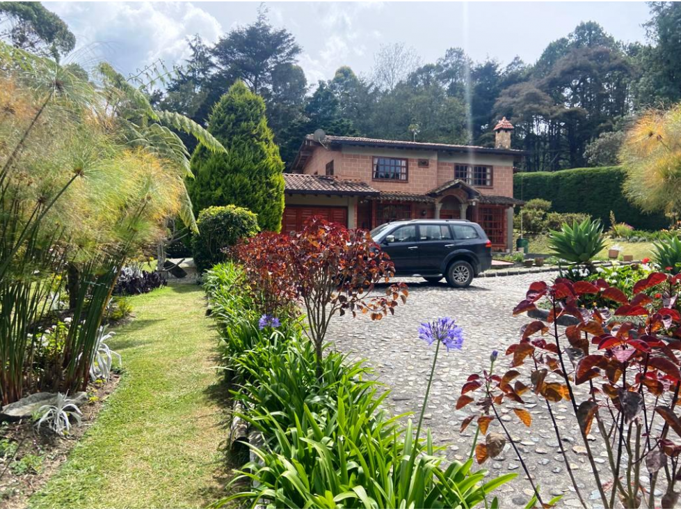 Casa finca con bosque y quebrada en Santa Elena Sector tres puertas — foto 2