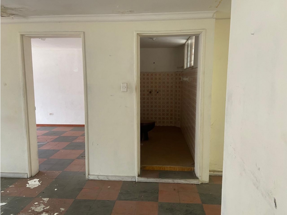 Casa Lote en manila con licencia para construir 6 pisos — foto 3