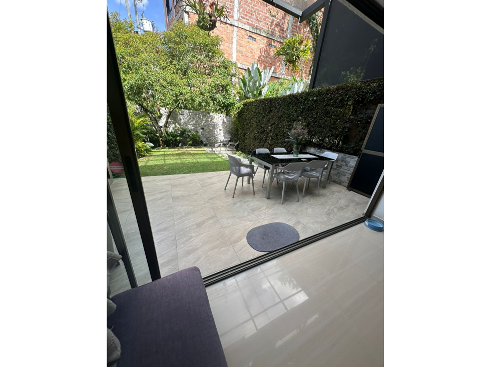 venta Casa con patio interno en unidad Cerrada Las antillas-Envigado — foto 4