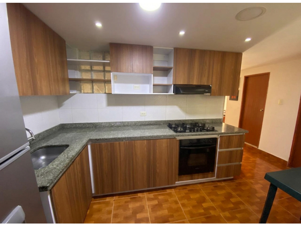 Vende Apartamento con 130metros-Belen Miravalle — foto 5