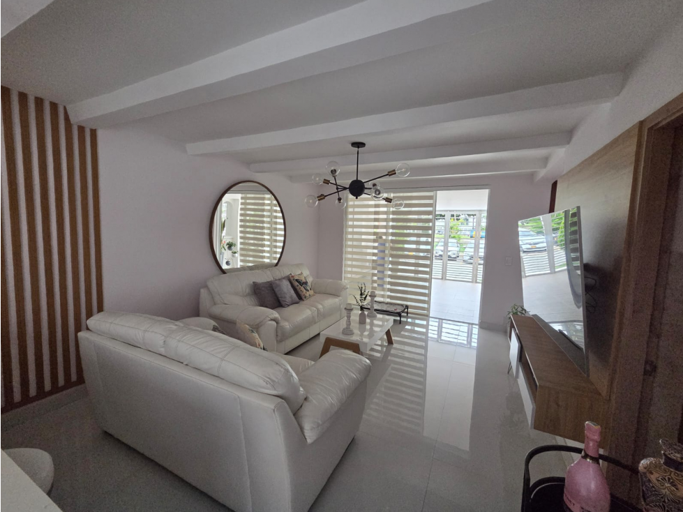 Vende Casa 2 niveles- Unidad Cerrada La mota-Belen — foto 2