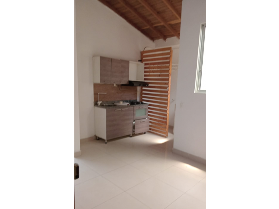 Vende Apartamentos rentando-Santa Monica