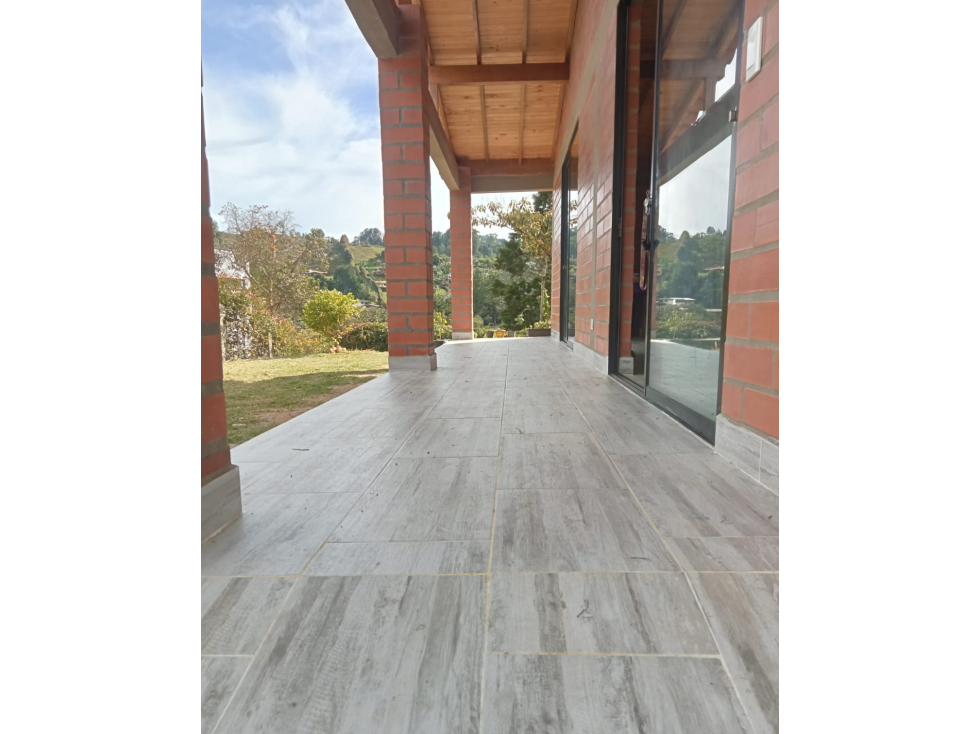 Casa Finca Nueva, con matricula y licencia El molino-Guarne — foto 2