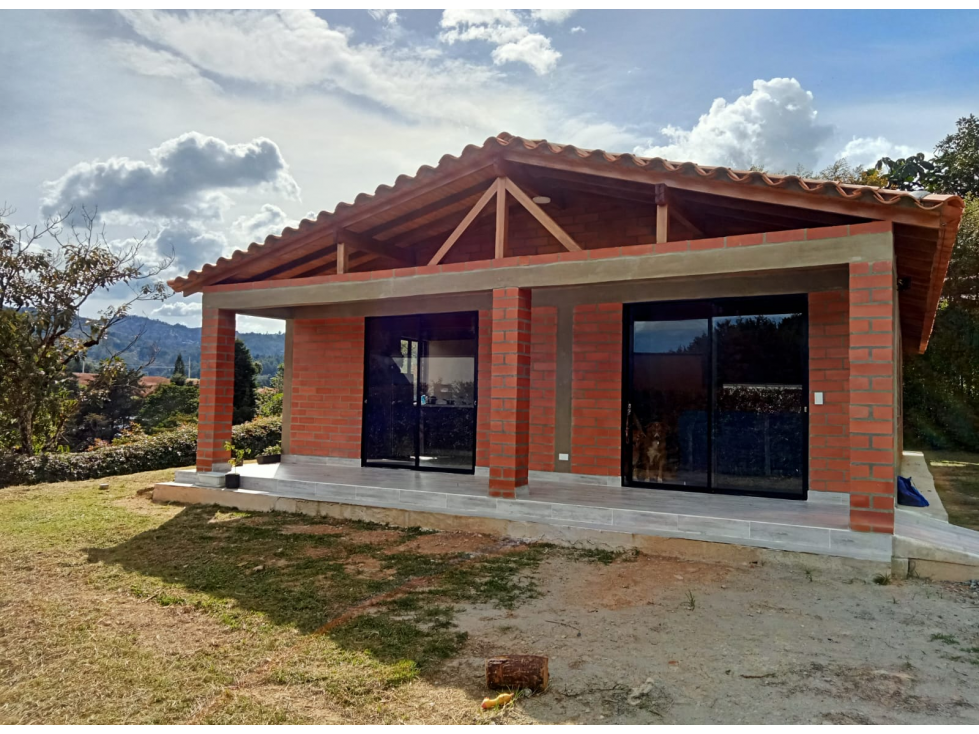 Casa Finca Nueva, con matricula y licencia El molino-Guarne