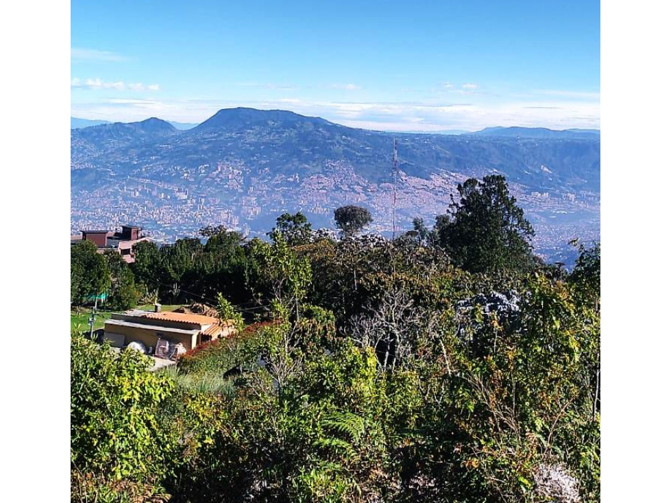 Lote en Santa Elena con linda vista hacia el Poblado -Medellin — foto 5