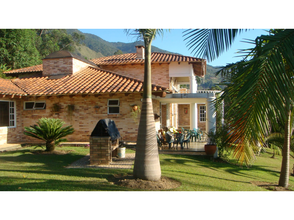 Casa Campestre Vista Panorámica a Medellin-poblado