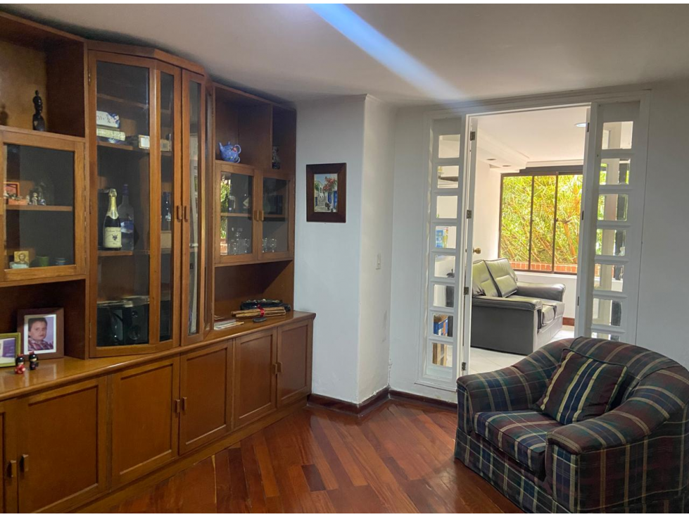 Apartamento amplio y con terrazas en La tomatera- Poblado — foto 3