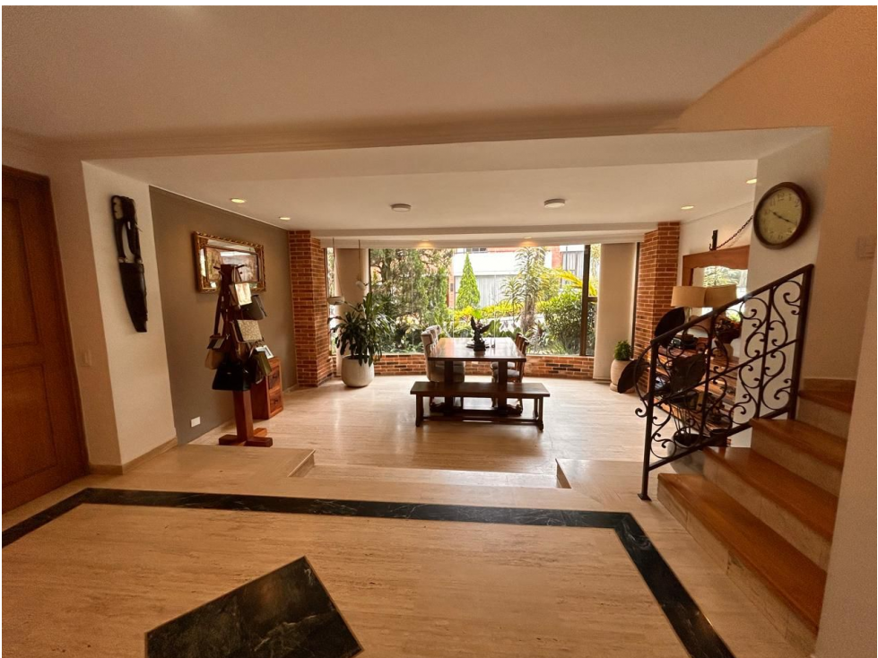 Vende casa 3 niveles- San Lucas-Poblado — foto 2