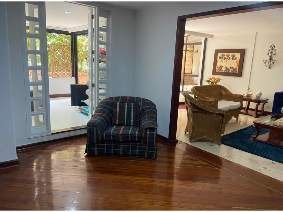 Apartamento amplio y con terrazas en La tomatera- Poblado — foto 4