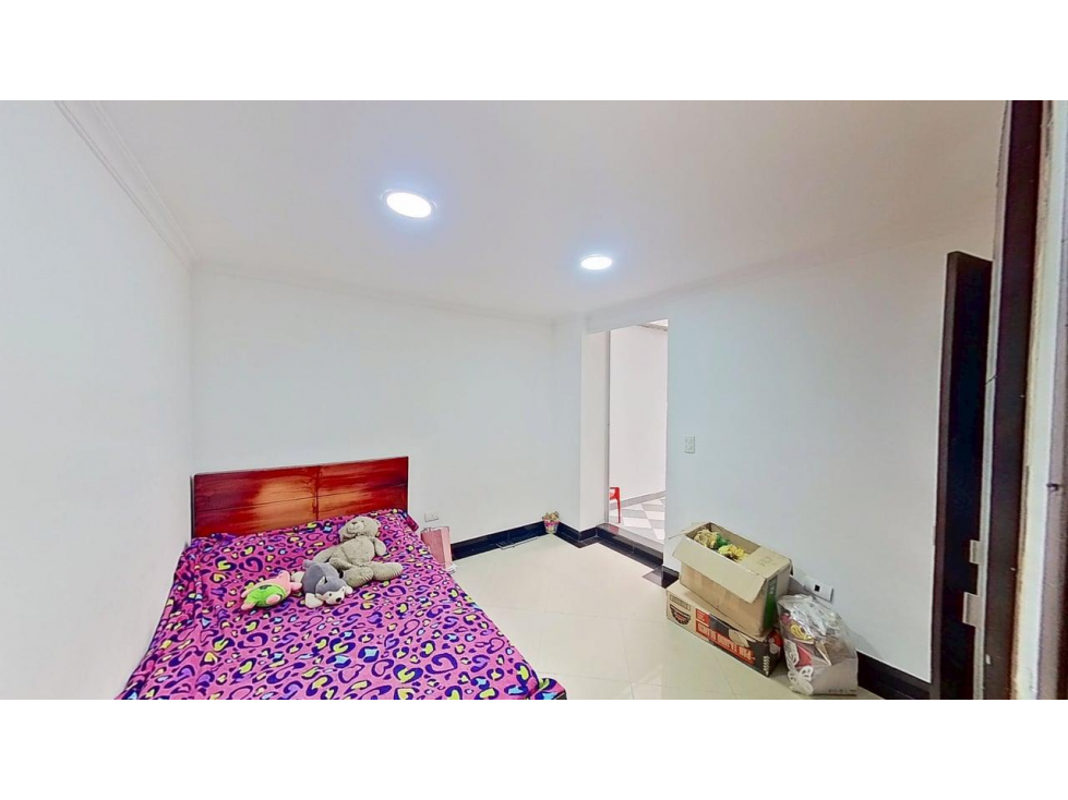 Venta apartamento segundo piso, 2 parqueaderos Laureles- Medellín — foto 5