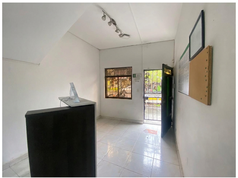 Vende Casa P.H. Primer piso -parqueadero Belen Rosales