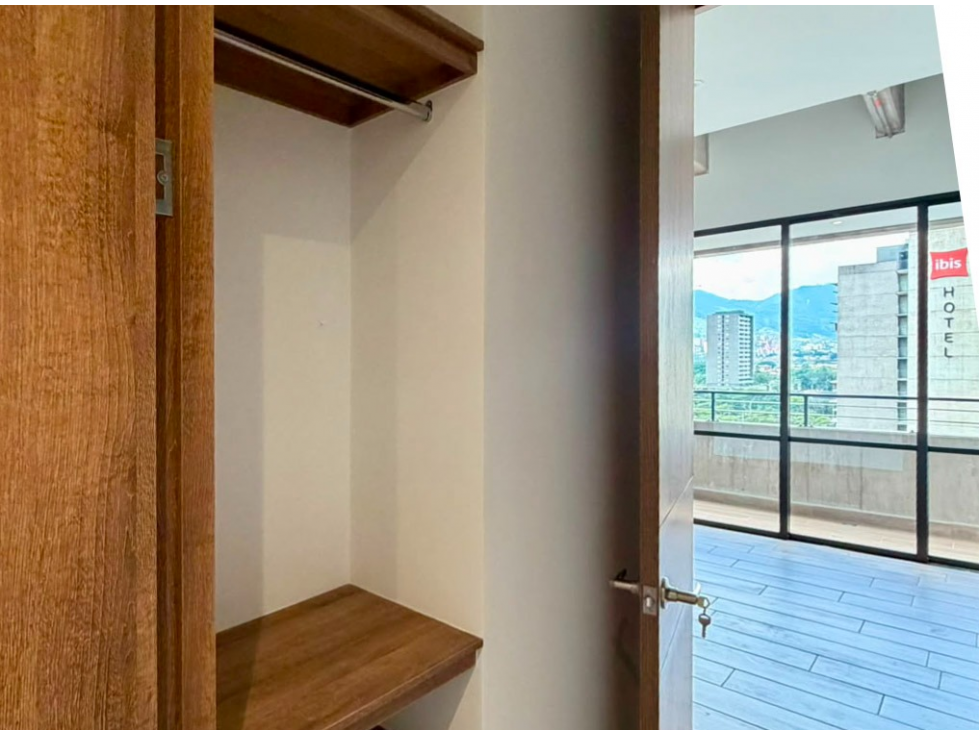 Vende Aparta Loft- Distrito Vera- Ciudad del Rio — foto 3