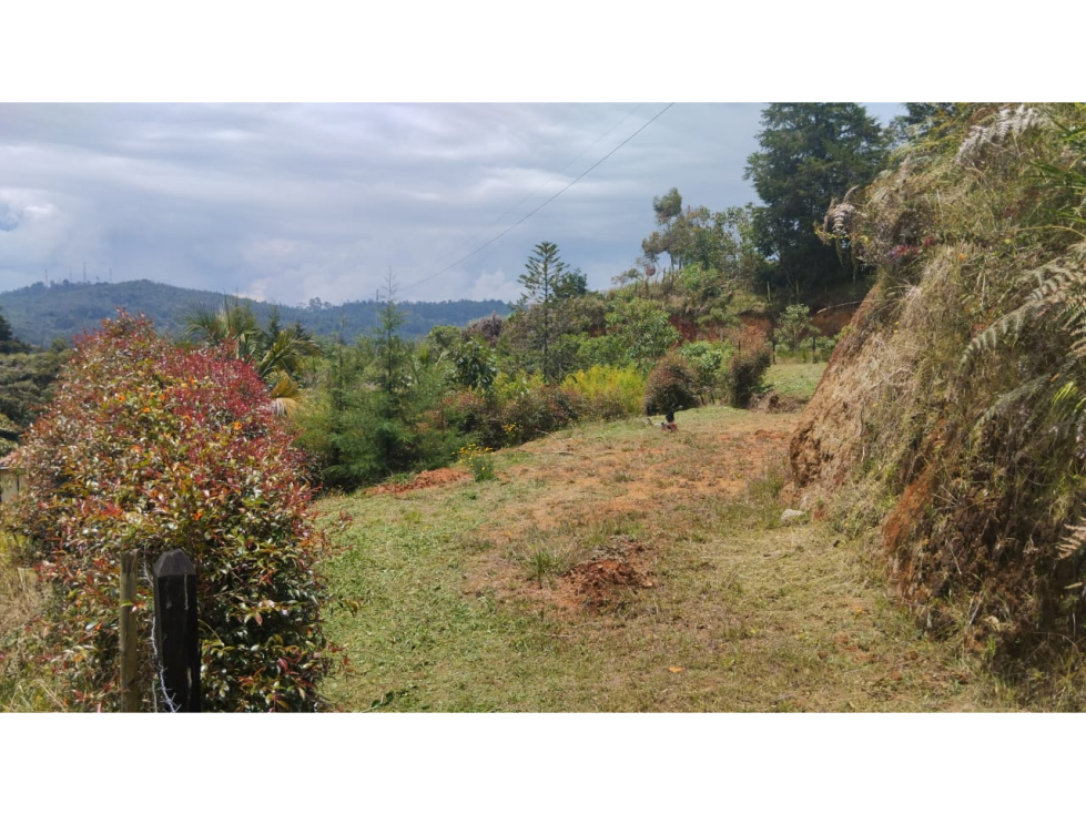 Vende lote -El Llano-Sta elena