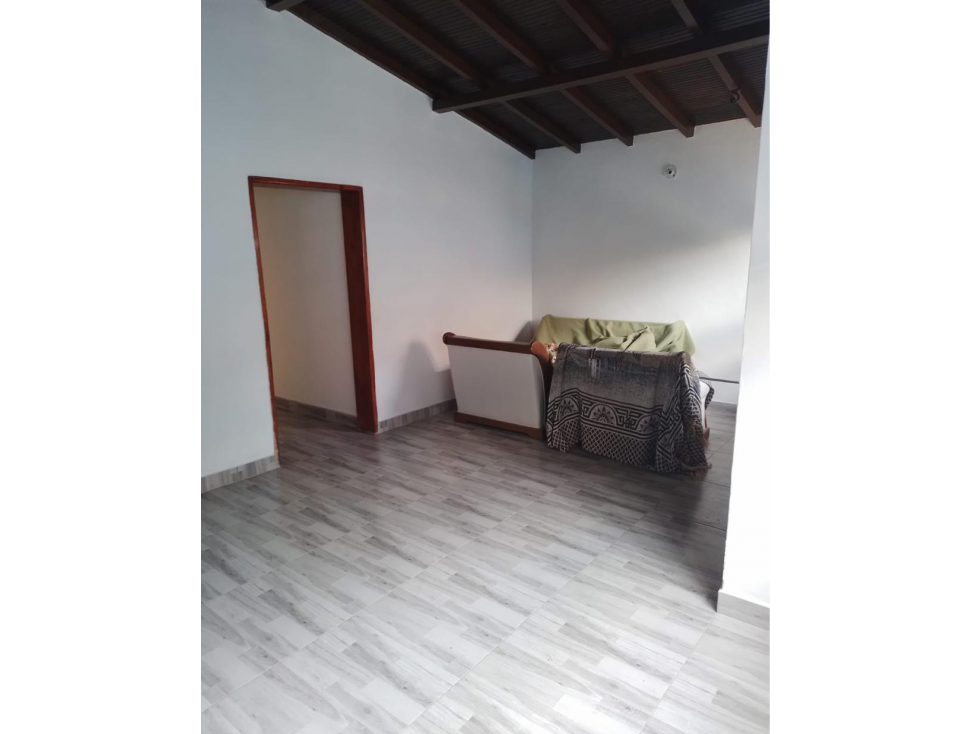 Casa esquinera Construccion tradicional- Centro El Retiro — foto 6