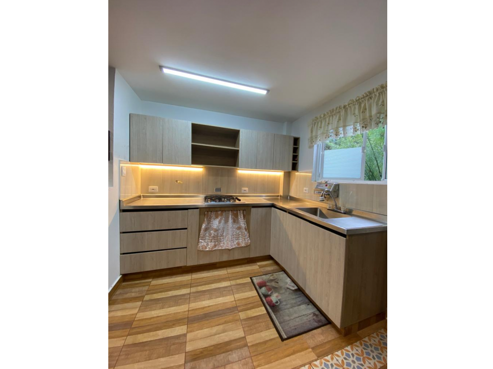 venta Casa Campestre con 5 habitaciones -El Rosario-Santa Elena — foto 2