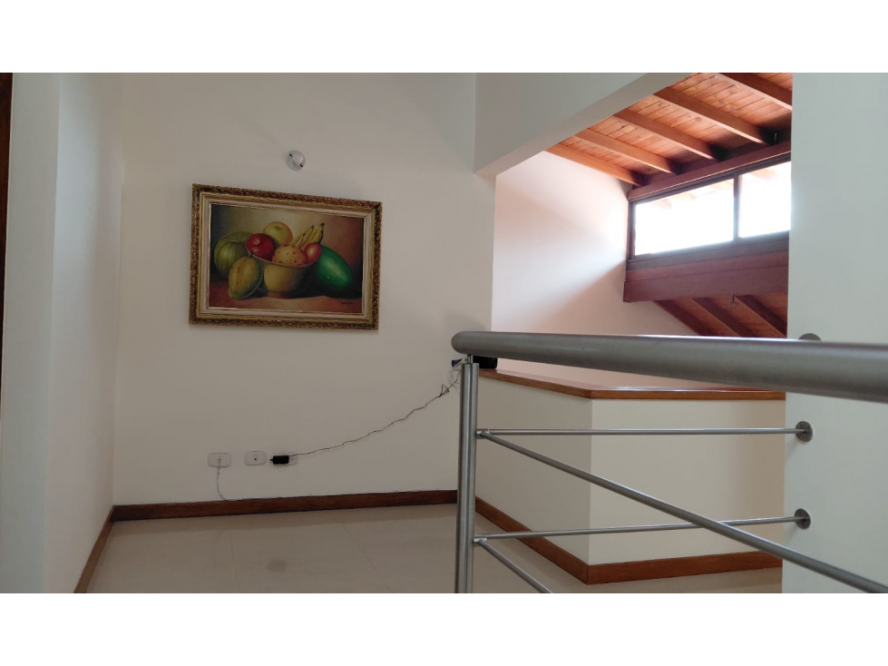 Vende casa esquinera Gualanday- Rionegro — foto 6