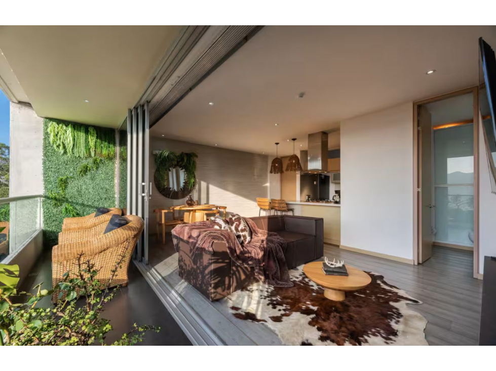 Vende Aparta estudio Poblado con vista panoramica — foto 3